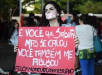 Estupros refletem banalização da violência sexual contra mulheres No Brasil, uma mulher é estuprada a cada 11 minutos. | Foto: Rovena Rosa/Agência Brasil