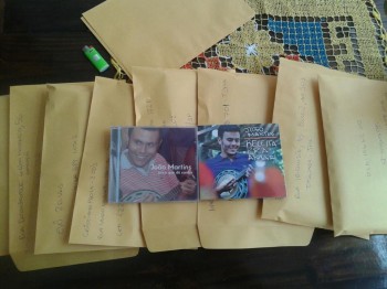 Os dois discos lançados por João Martins. Foto: arquivo pessoal.